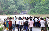 Several left stranded as  Kumaradhara bridge submerges